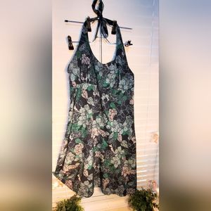 Columbia brand sporty dress, perfect for island hopping and boat days